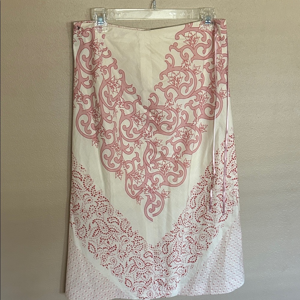 Elegant Pink and White Women's Skirt